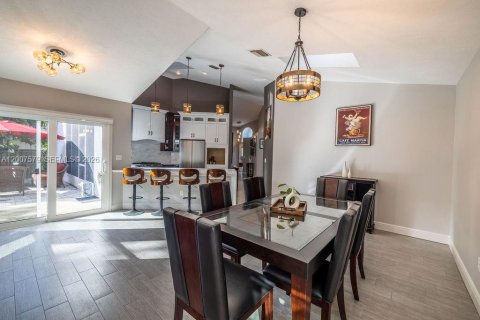 Villa ou maison à vendre à Vero Beach, Floride: 3 chambres, 176.89 m2 № 2173626 - photo 14