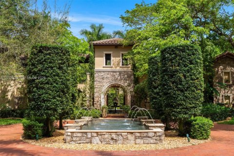 Casa en alquiler en Pinecrest, Florida, 6 dormitorios, 615.38 m2 № 2078122 - foto 4