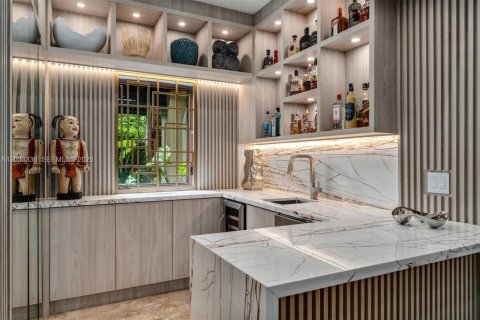 Casa en alquiler en Pinecrest, Florida, 6 dormitorios, 615.38 m2 № 2078122 - foto 8