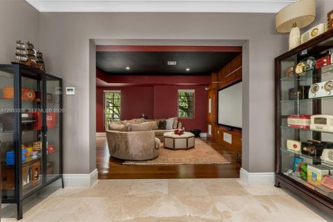 Casa en alquiler en Pinecrest, Florida, 6 dormitorios, 615.38 m2 № 2078122 - foto 24