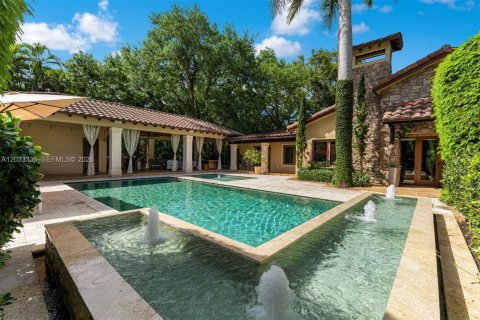 Casa en alquiler en Pinecrest, Florida, 6 dormitorios, 615.38 m2 № 2078122 - foto 29