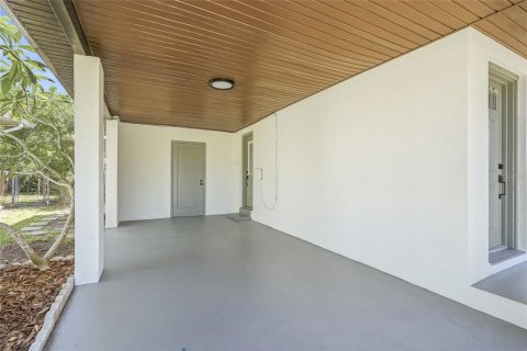 Villa ou maison à vendre à Saint Petersburg, Floride: 2 chambres, 69.12 m2 № 2148153 - photo 18
