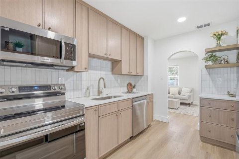 Villa ou maison à vendre à Saint Petersburg, Floride: 2 chambres, 69.12 m2 № 2148153 - photo 8