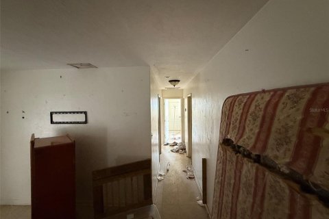 House in Port Charlotte, Florida 3 bedrooms, 81.2 sq.m. № 1870752 - photo 5