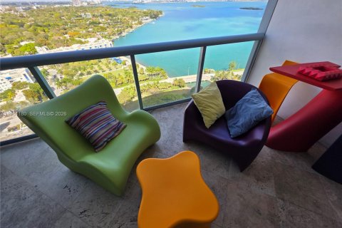 Condo à Miami, Floride, 2 chambres  № 2024771