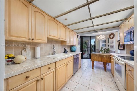 Купить кондоминиум в Майами, Флорида 2 спальни, 136.94м2, № 2005903 - фото 8