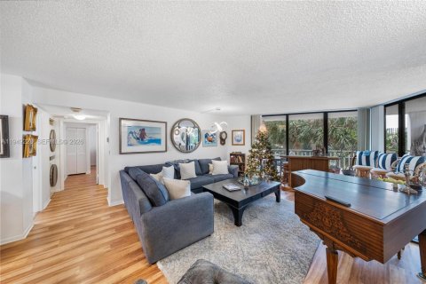 Кондоминиум с 2 спальнями в Майами, Флорида № 2005903