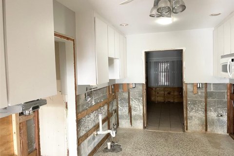Villa ou maison à vendre à Punta Gorda, Floride: 2 chambres, 112.6 m2 № 1796832 - photo 21