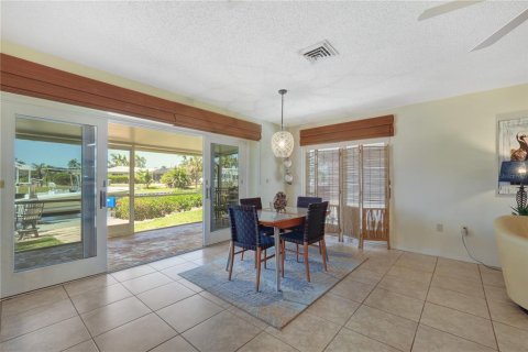 House in Osprey, Florida 2 bedrooms, 130.43 sq.m. № 1636784 - photo 19