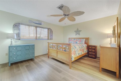House in Osprey, Florida 2 bedrooms, 130.43 sq.m. № 1636784 - photo 27
