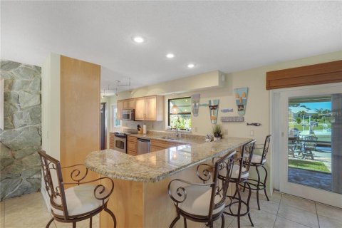 House in Osprey, Florida 2 bedrooms, 130.43 sq.m. № 1636784 - photo 21