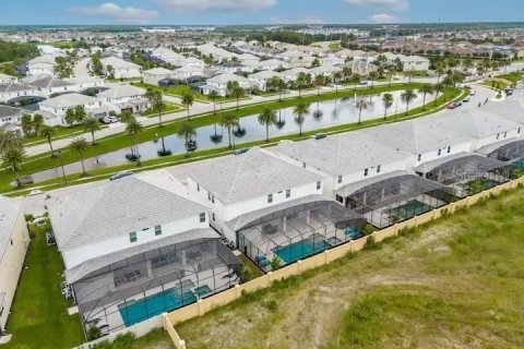 House in Kissimmee, Florida 15 bedrooms, 580.55 sq.m. № 2103003 - photo 2
