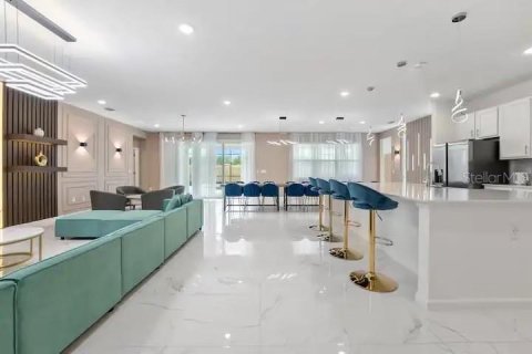 House in Kissimmee, Florida 15 bedrooms, 580.55 sq.m. № 2103003 - photo 5