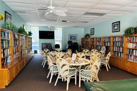 Copropriété à louer à St. Lucie, Floride: 2 chambres, 98.48 m2 № 2056336 - photo 25