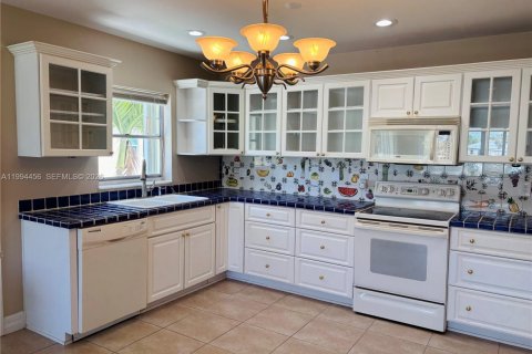 Copropriété à louer à St. Lucie, Floride: 2 chambres, 98.48 m2 № 2056336 - photo 26