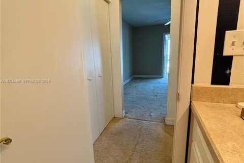 Copropriété à louer à St. Lucie, Floride: 2 chambres, 98.48 m2 № 2056336 - photo 12