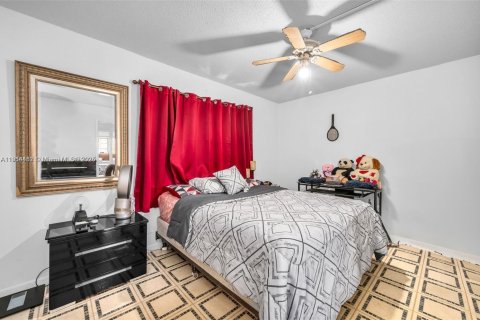 Copropriété à vendre à Hialeah, Floride: 2 chambres, 98.66 m2 № 1970379 - photo 15