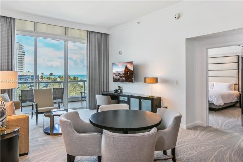 Copropriété à vendre à Miami Beach, Floride: 2 chambres, 139.54 m2 № 2154849 - photo 3
