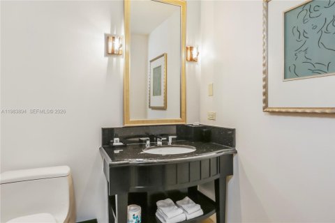 Copropriété à vendre à Miami Beach, Floride: 2 chambres, 139.54 m2 № 2154849 - photo 22