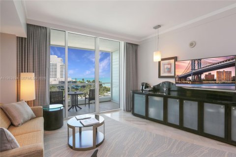Copropriété à vendre à Miami Beach, Floride: 2 chambres, 139.54 m2 № 2154849 - photo 13