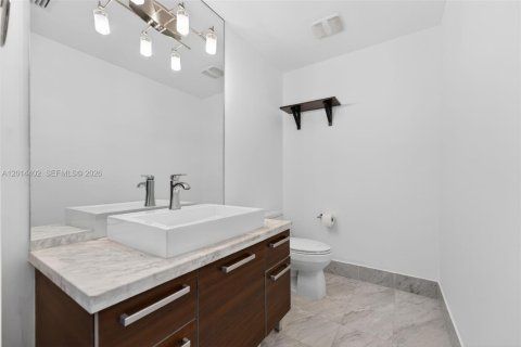 Copropriété à louer à Miami, Floride: 1 chambre, 90.86 m2 № 2076423 - photo 6