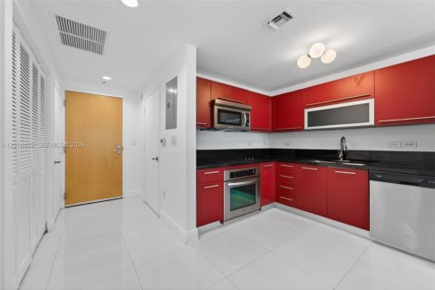Copropriété à louer à Miami, Floride: 1 chambre, 90.86 m2 № 2076423 - photo 4