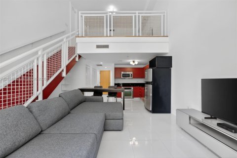 Copropriété à louer à Miami, Floride: 1 chambre, 90.86 m2 № 2076423 - photo 7