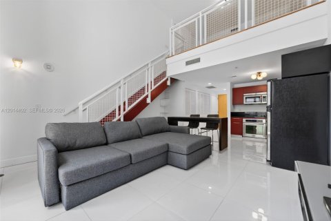 Copropriété à louer à Miami, Floride: 1 chambre, 90.86 m2 № 2076423 - photo 8