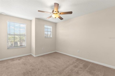 House in Brandon, Florida 4 bedrooms, 199.37 sq.m. № 2410562 - photo 29