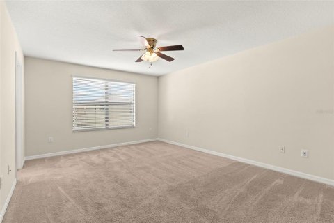 House in Brandon, Florida 4 bedrooms, 199.37 sq.m. № 2410562 - photo 21