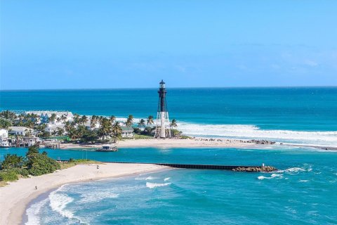 Condo in Pompano Beach, Florida, 3 bedrooms  № 2080999