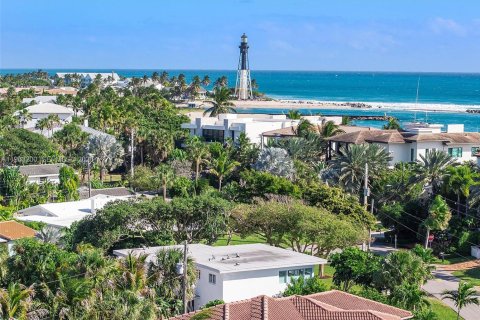 Condo in Pompano Beach, Florida, 3 bedrooms  № 2080999 - photo 29