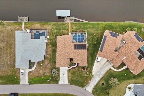 Купить виллу или дом в Порт-Шарлотт, Флорида 11 комнат, 216.46м2, № 1563286 - фото 11