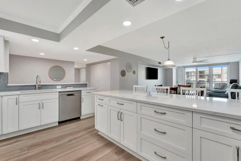 Copropriété à louer à Clearwater, Floride: 2 chambres, 128.21 m2 № 1722467 - photo 10