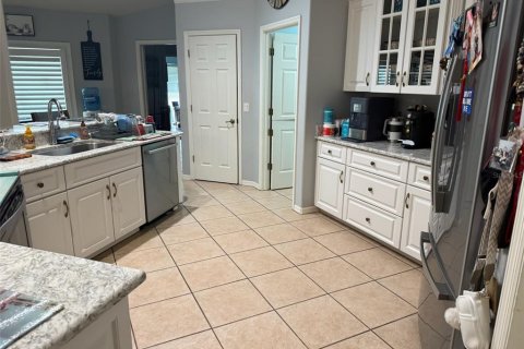 House in Ocala, Florida 3 bedrooms, 239.78 sq.m. № 1899557 - photo 3