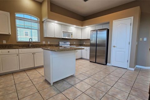 House in Apollo Beach, Florida 3 bedrooms, 208.57 sq.m. № 2227742 - photo 15