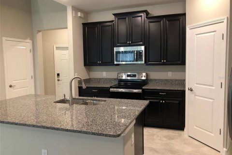 Adosado en alquiler en Tampa, Florida, 3 dormitorios, 165.37 m2 № 2095377 - foto 6