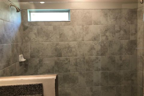 Adosado en alquiler en Tampa, Florida, 3 dormitorios, 165.37 m2 № 2095377 - foto 12