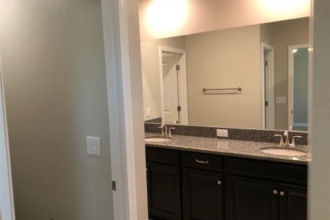 Adosado en alquiler en Tampa, Florida, 3 dormitorios, 165.37 m2 № 2095377 - foto 11