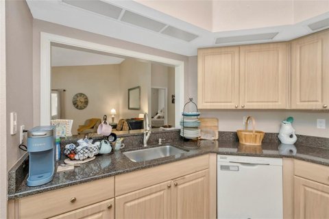 Villa ou maison à vendre à New Port Richey, Floride: 3 chambres, 149.2 m2 № 2323138 - photo 18