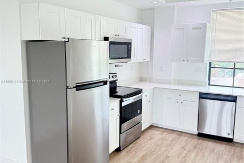 Condominio en alquiler en Davie, Florida, 1 dormitorio, 58.9 m2 № 1947649 - foto 5