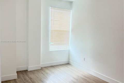 Condominio en alquiler en Davie, Florida, 1 dormitorio, 58.9 m2 № 1947649 - foto 6