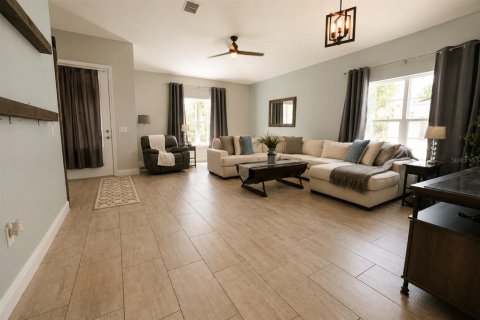 Villa ou maison à vendre à Saint Cloud, Floride: 4 chambres, 191.75 m2 № 2224764 - photo 8