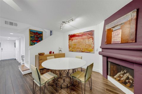 Condominio en venta en Winter Park, Florida, 2 dormitorios, 142.7 m2 № 1844352 - foto 5