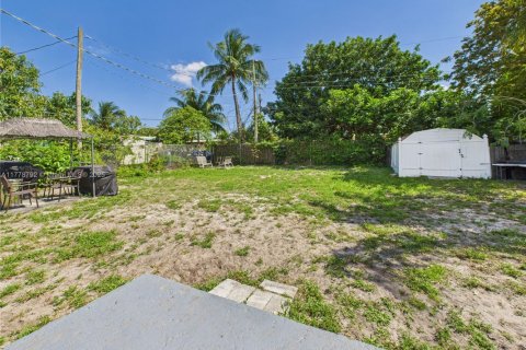 House in Fort Lauderdale, Florida 3 bedrooms, 91.42 sq.m. № 1865505 - photo 20