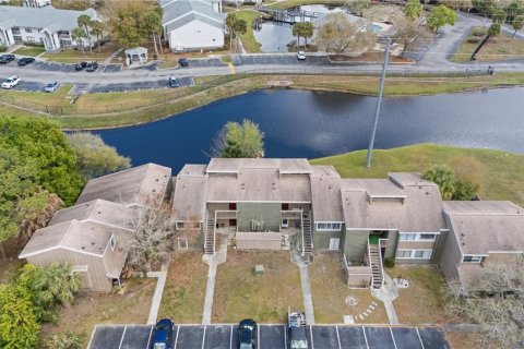 Condo in Orlando, Florida, 2 bedrooms  № 2097713 - photo 18