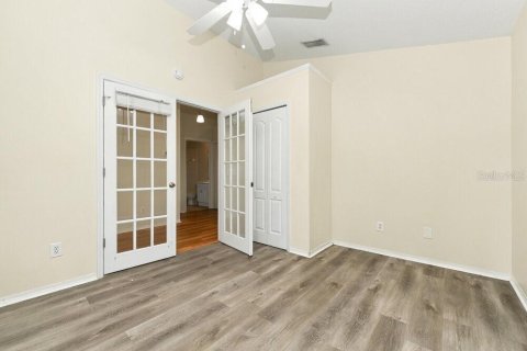 Villa ou maison à louer à Apollo Beach, Floride: 3 chambres, 122.72 m2 № 2408093 - photo 11