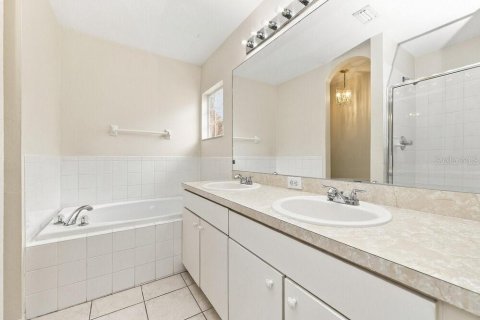Villa ou maison à louer à Apollo Beach, Floride: 3 chambres, 122.72 m2 № 2408093 - photo 9