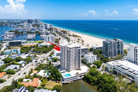 Condo in Fort Lauderdale, Florida, 1 bedroom  № 2081898 - photo 1