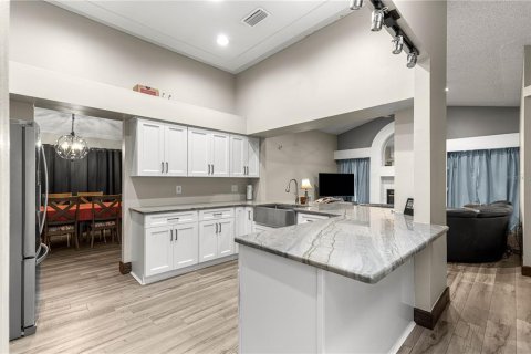 House in Ocala, Florida 4 bedrooms, 242.66 sq.m. № 1885510 - photo 8